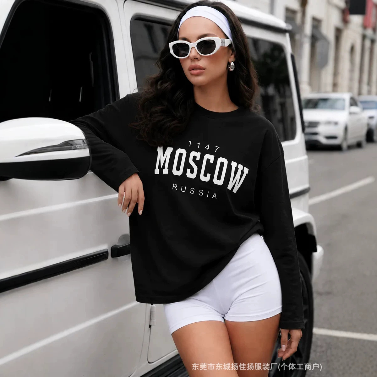 تي شيرت نسائي فضفاض من القطن ا - مراجعة Street Fashion Moscow وسعره